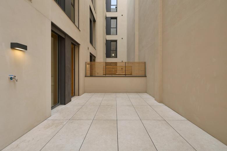 València 595 - Rogent 30-32 pati