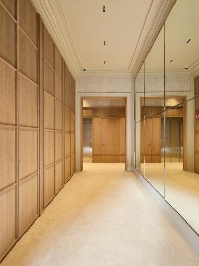 València 595 - Rogent 30-32 vestíbul