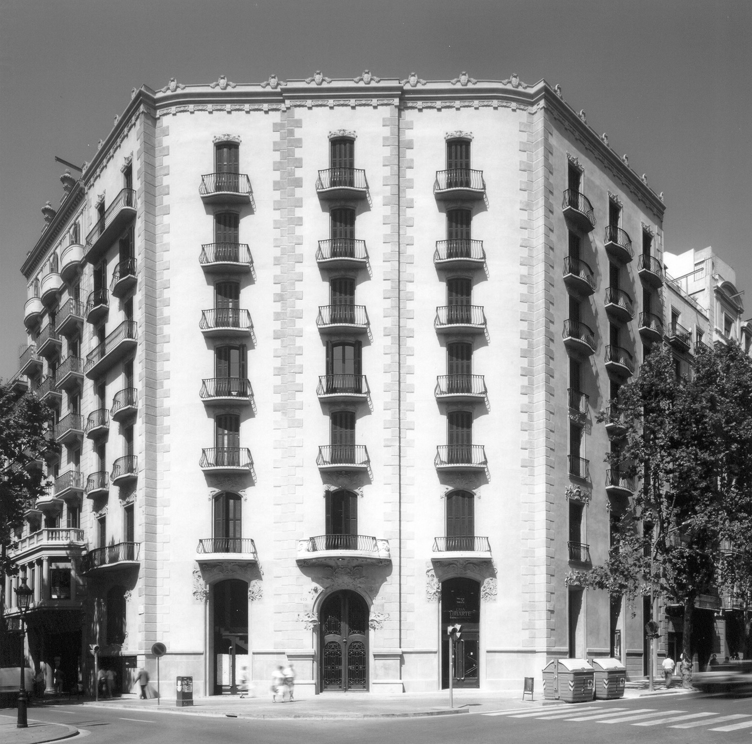 Gran Via Lluria