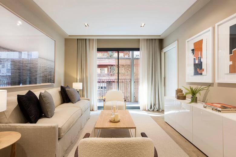 Saló Espronceda 254 - 274