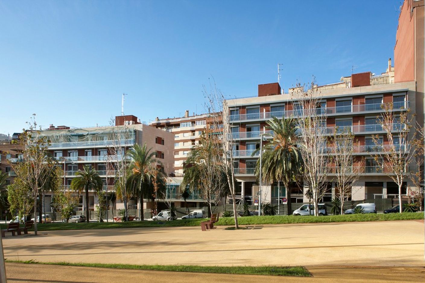 ESTEVE TERRADAS, 17-31 - 0