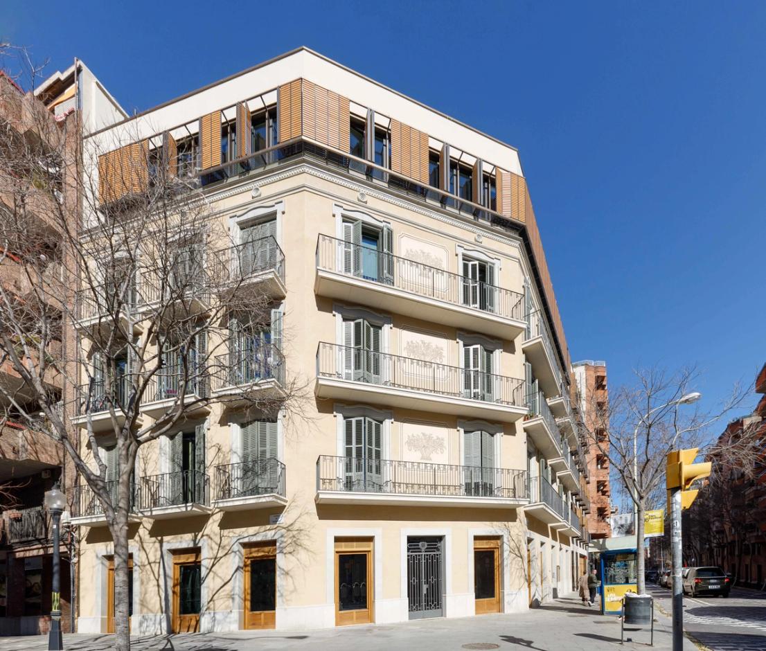 VALÈNCIA, 593-595 - ROGENT, 30-32 - 28