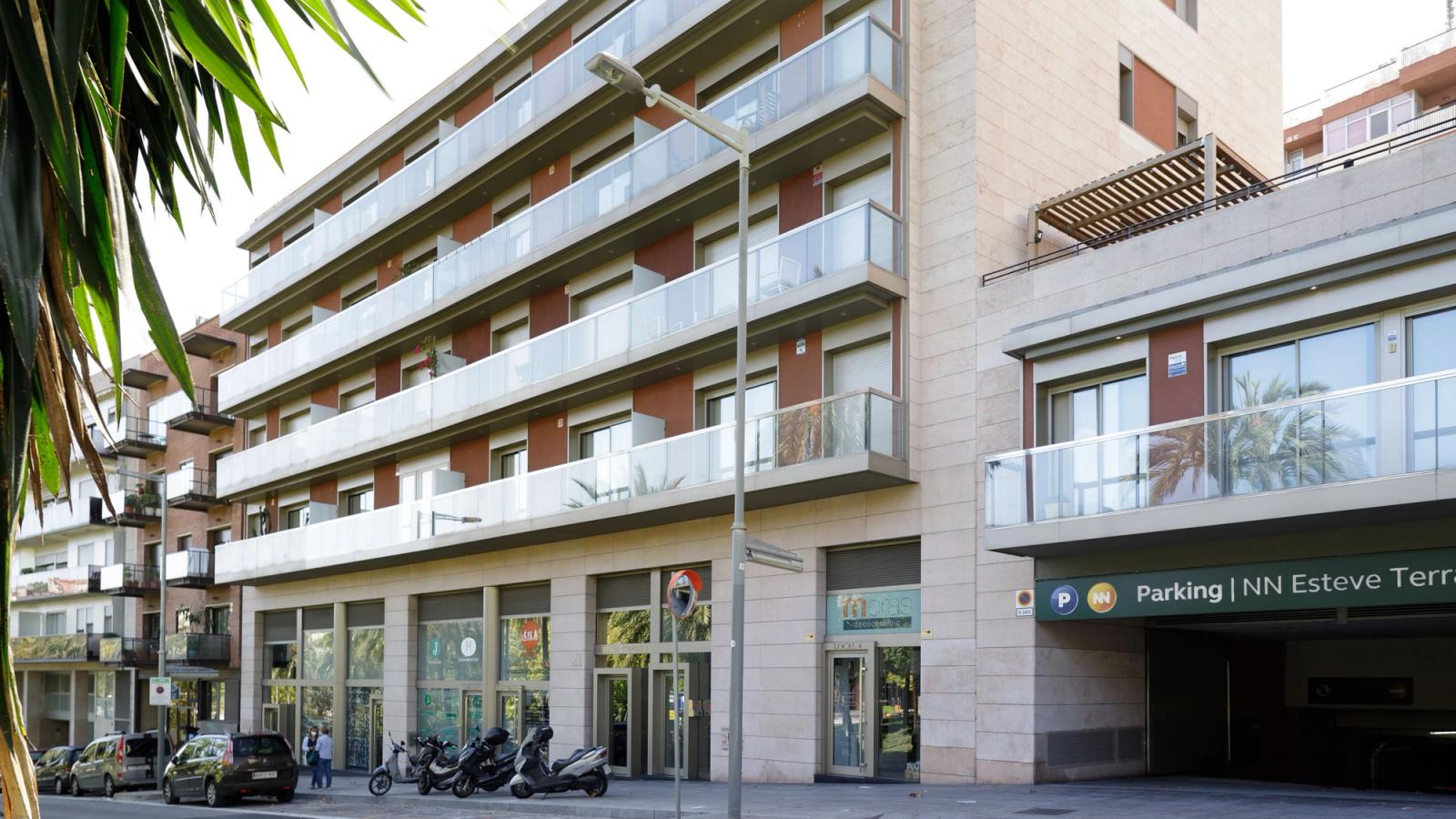 ESTEVE TERRADAS, 17-31 - 4