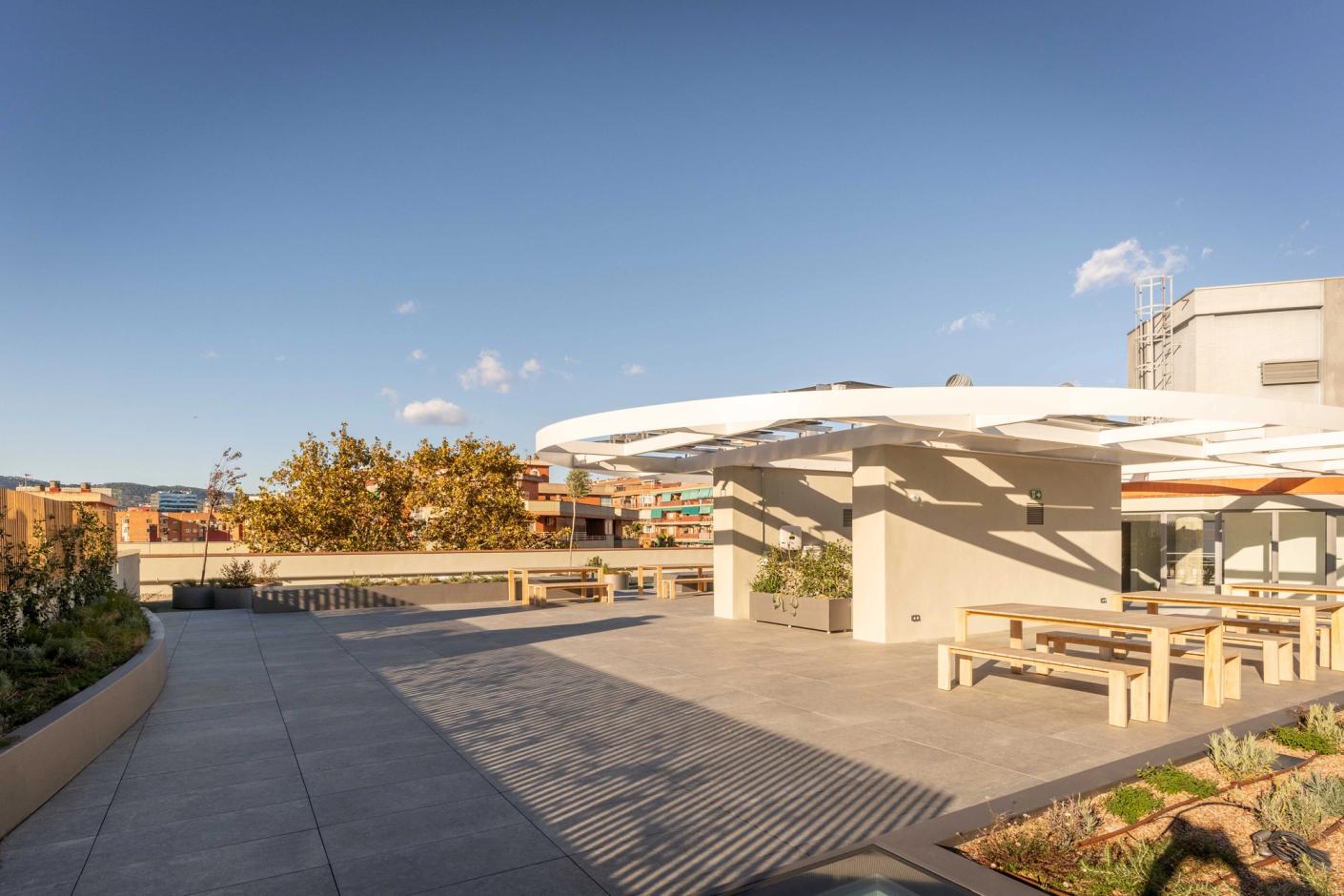 ZONA FRANCA, 137-139 - 2