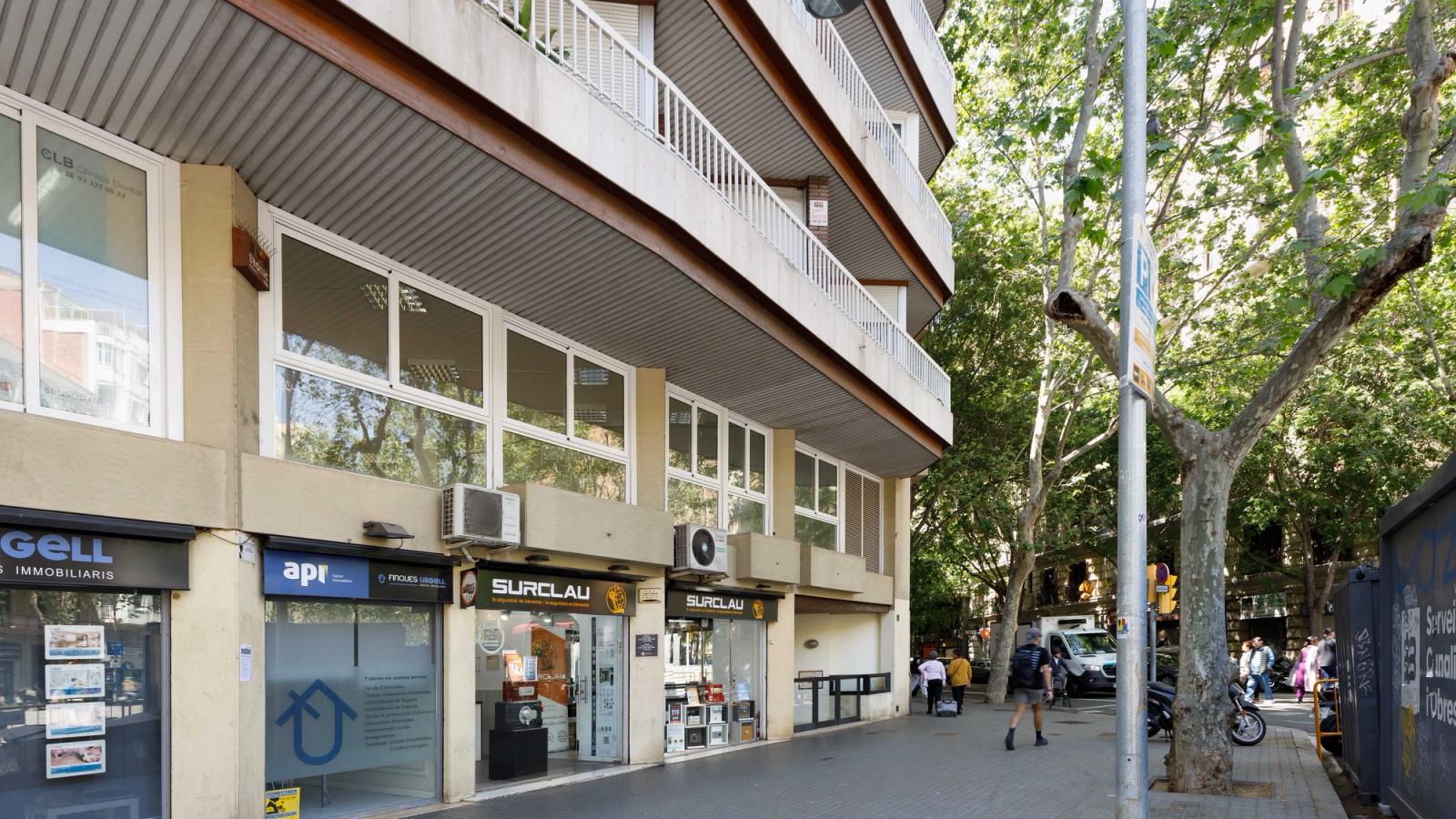 COMTE d´URGELL, 21- FLORIDABLANCA, 120 - 2