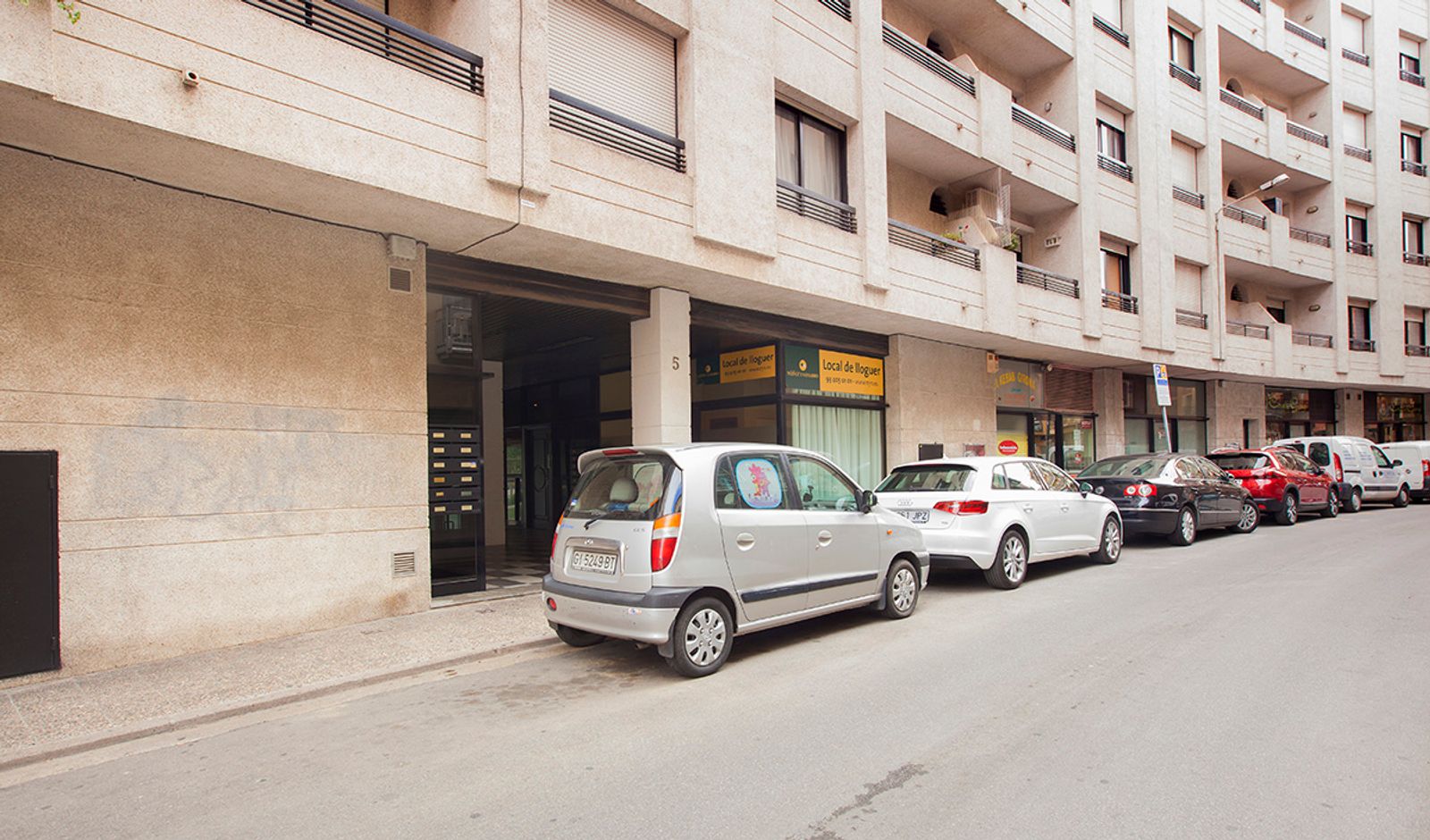 GIRONA · PLAZA EUROPA C-1 y 2 - 0