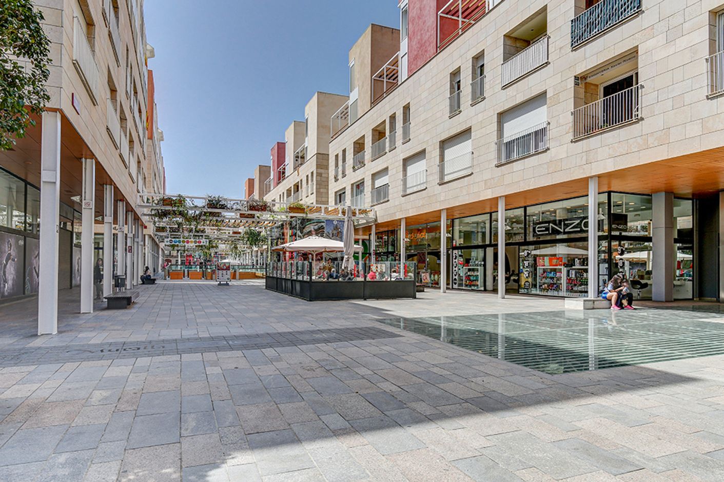 REUS · CENTRE COMERCIAL EL PALLOL - 23