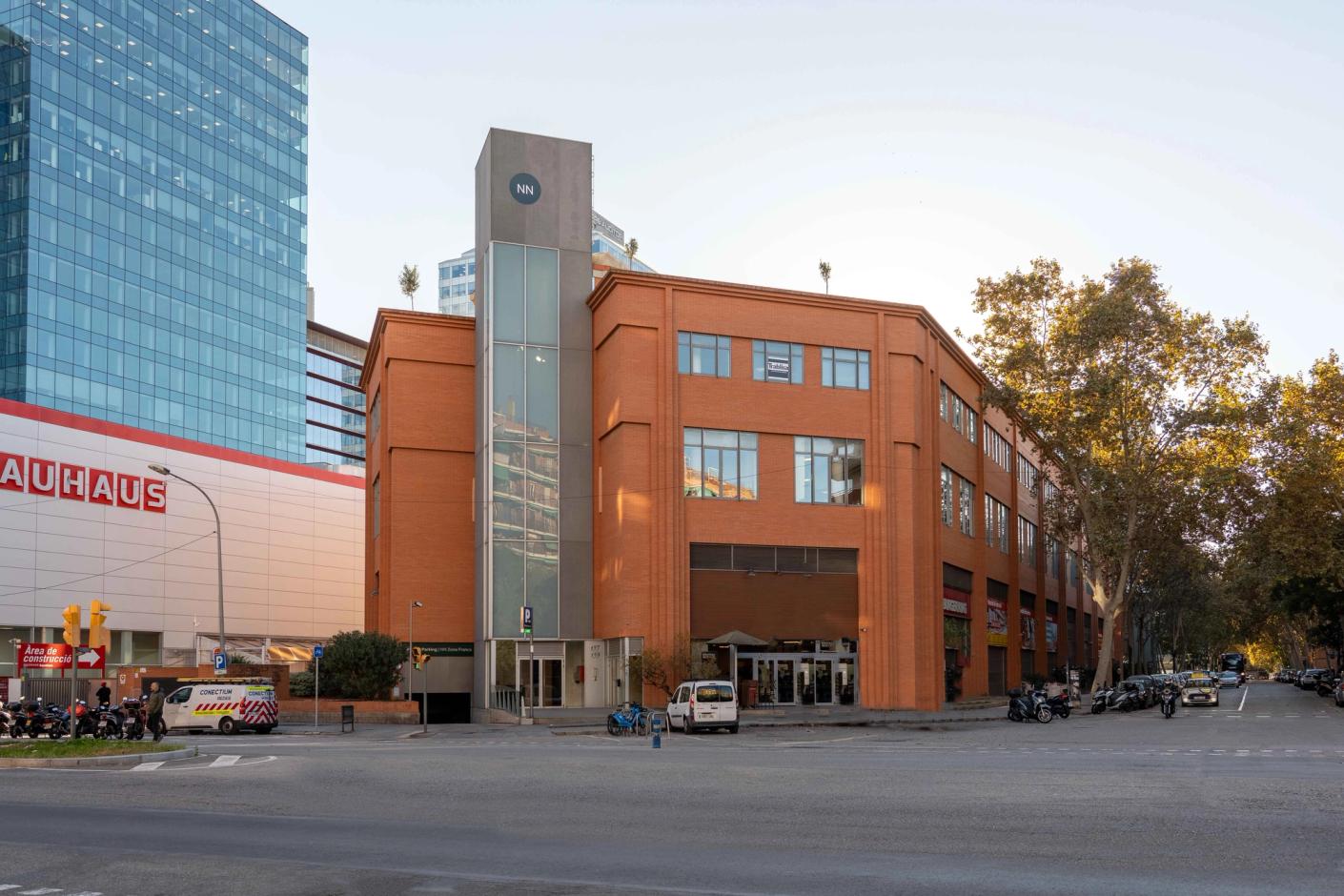 ZONA FRANCA, 137-139 - 1