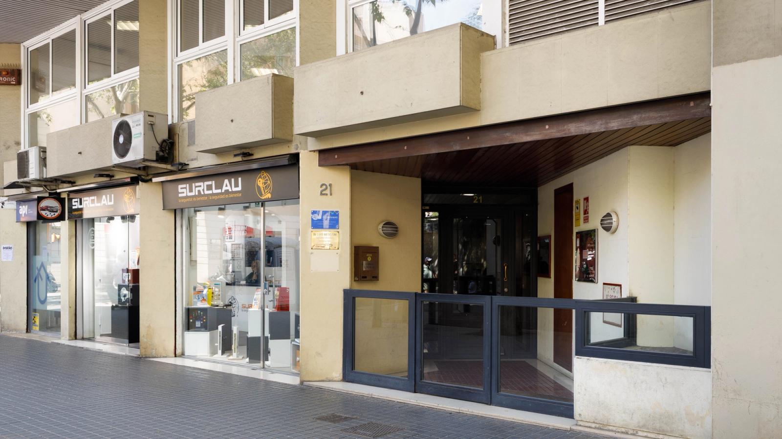 COMTE d´URGELL, 21- FLORIDABLANCA, 120 - 0