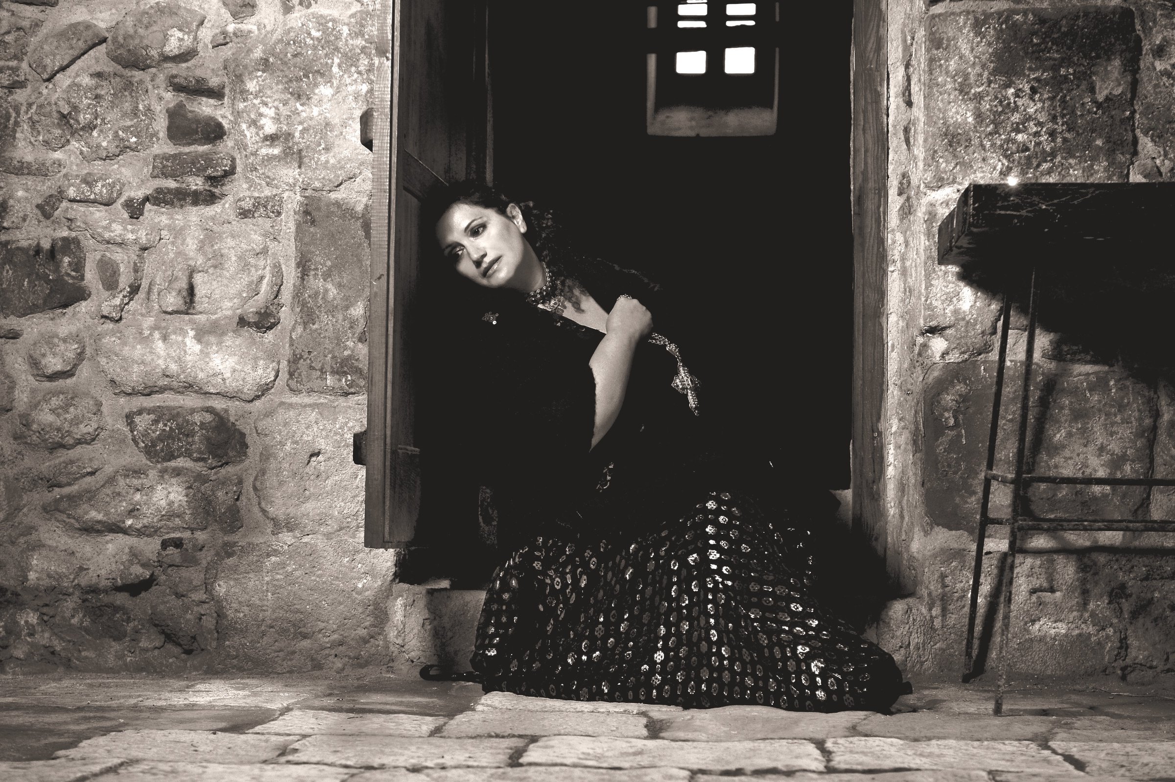 Vasil Tole: “Praising God through Jazz — Eda Zari’s Entropy Arrives Completely Differently”