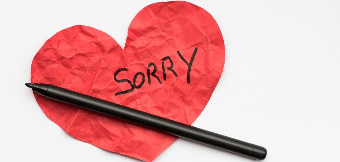 The Art of Apologizing: When Umberto Eco “Amused Himself” with Our Belated Inflation of Apologies. By Eda Zari