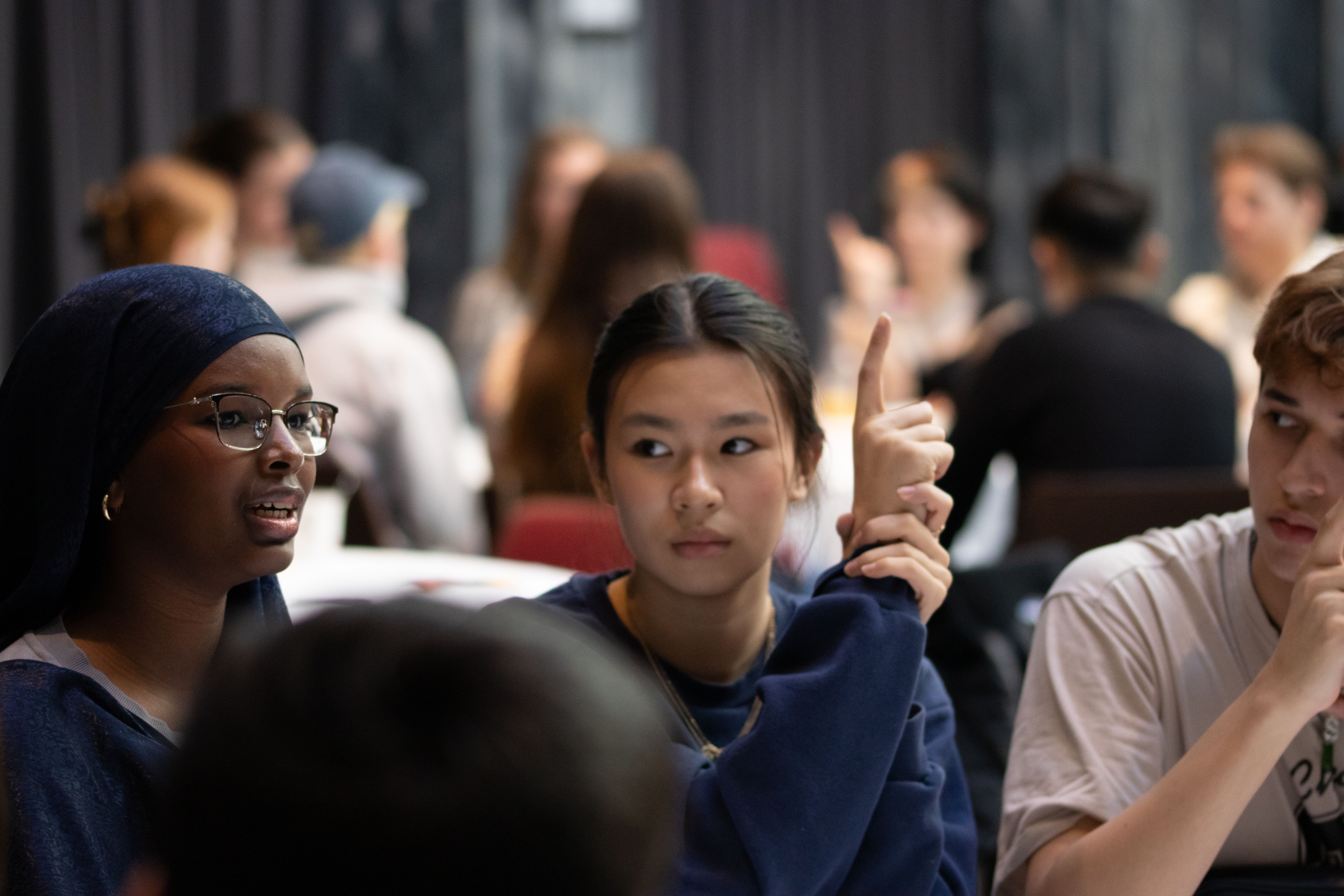 Diskusjon i grupper under "Ungdomshøringen 2025"