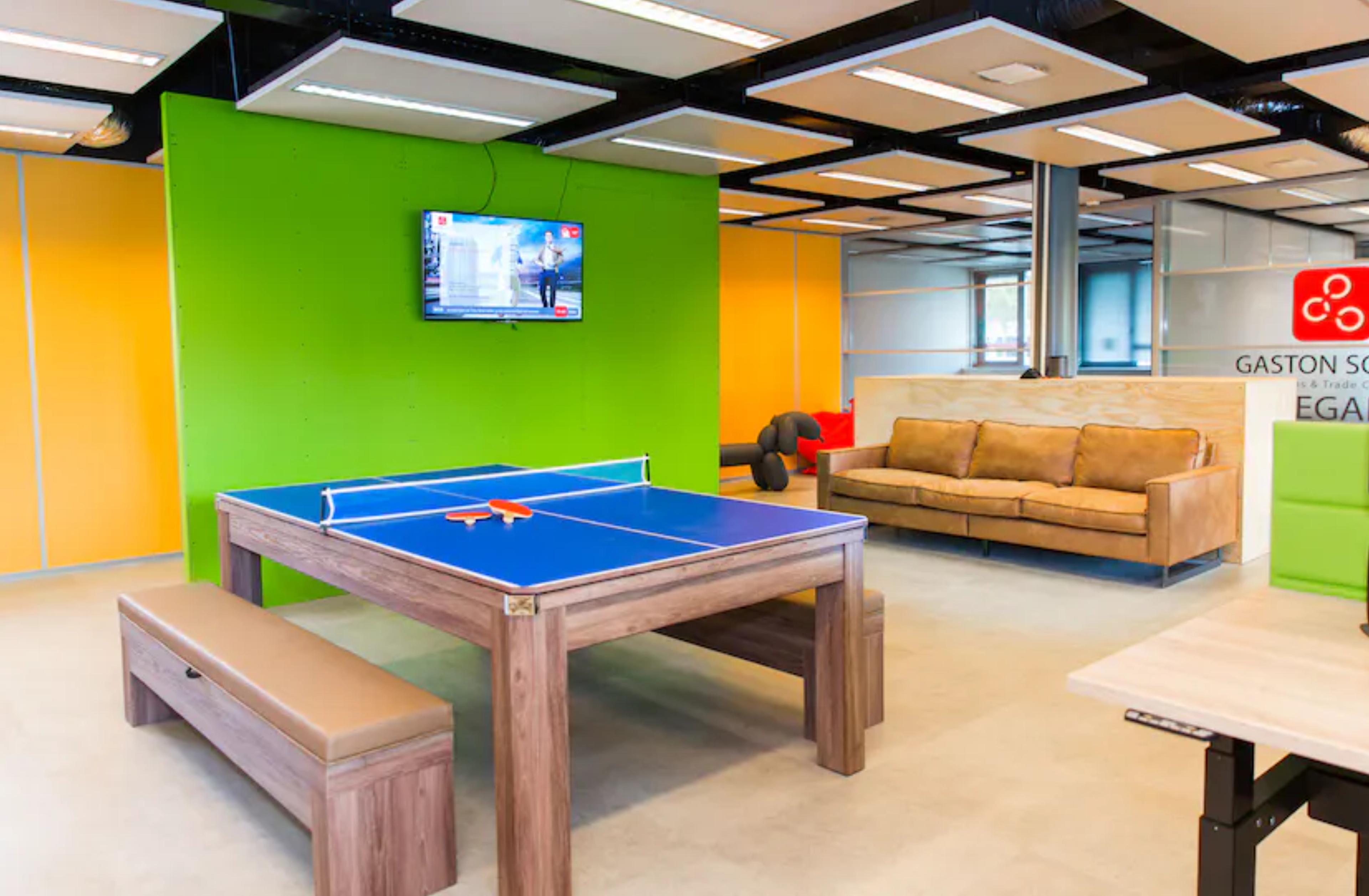 arbeitsplatz-tischtennis-kantine