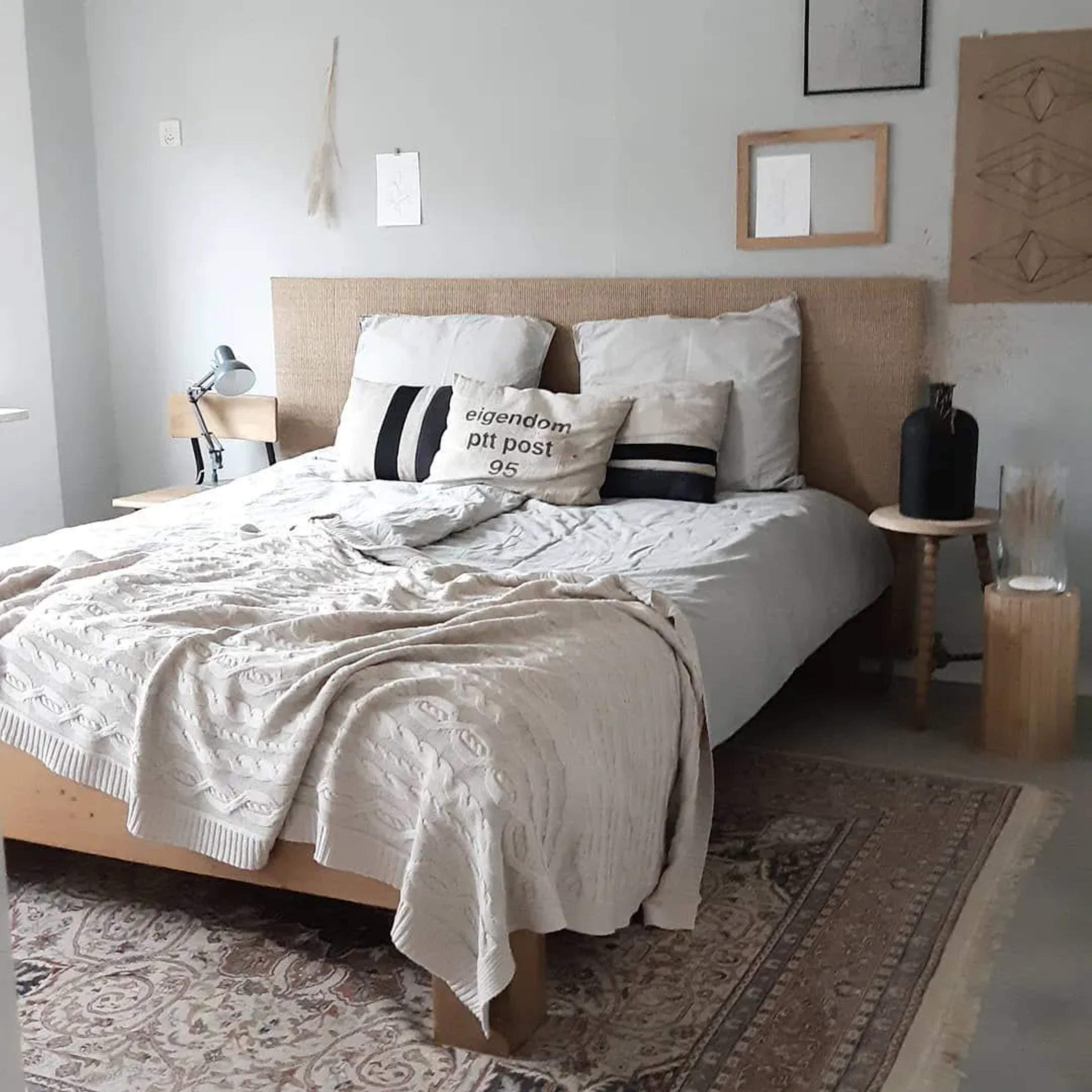 schlicht-erdtoene-schlafzimmer