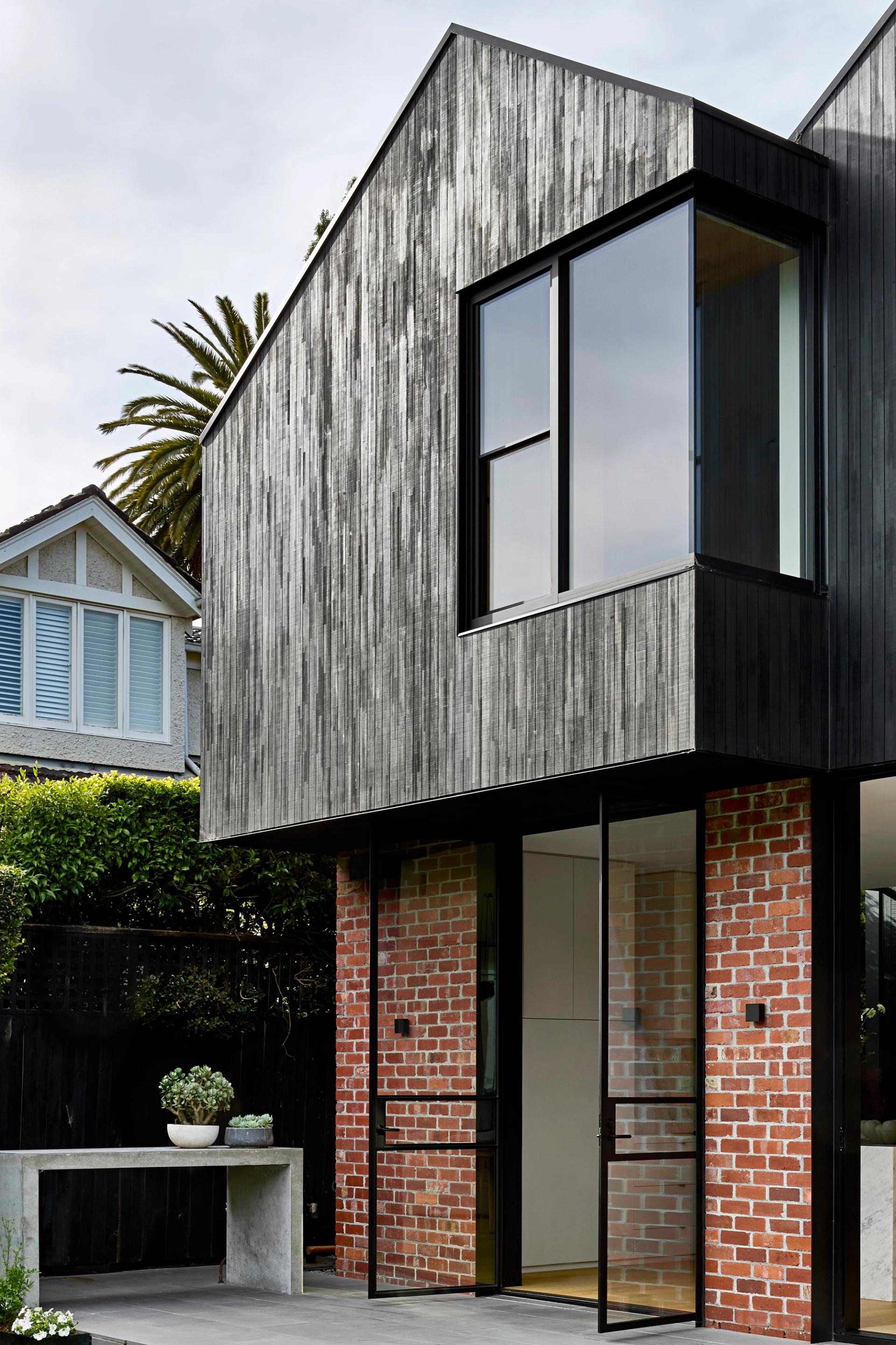 Central Park Gables demonstrates how heritage homes can evolve boldly while respecting their origins.