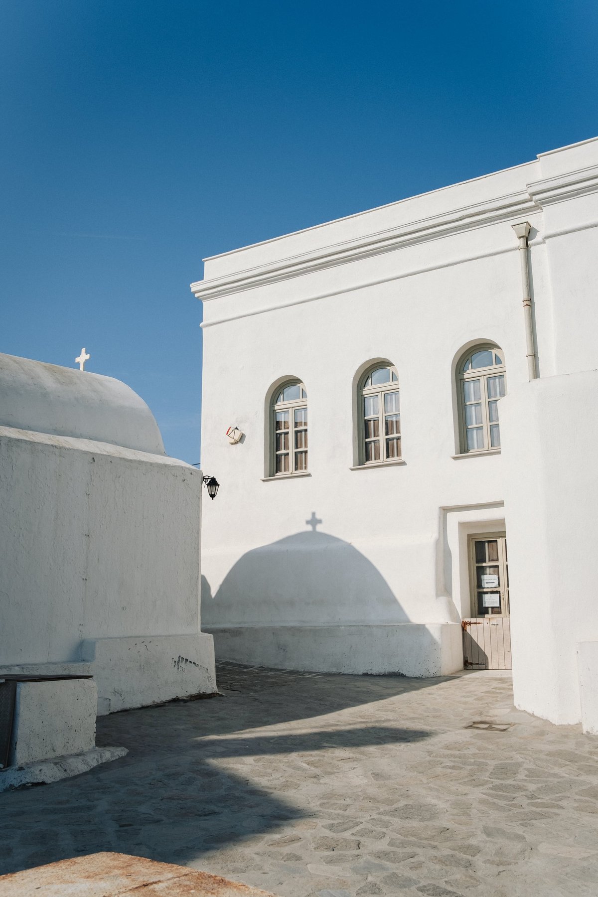 24 Hours in Mykonos post thumbnail