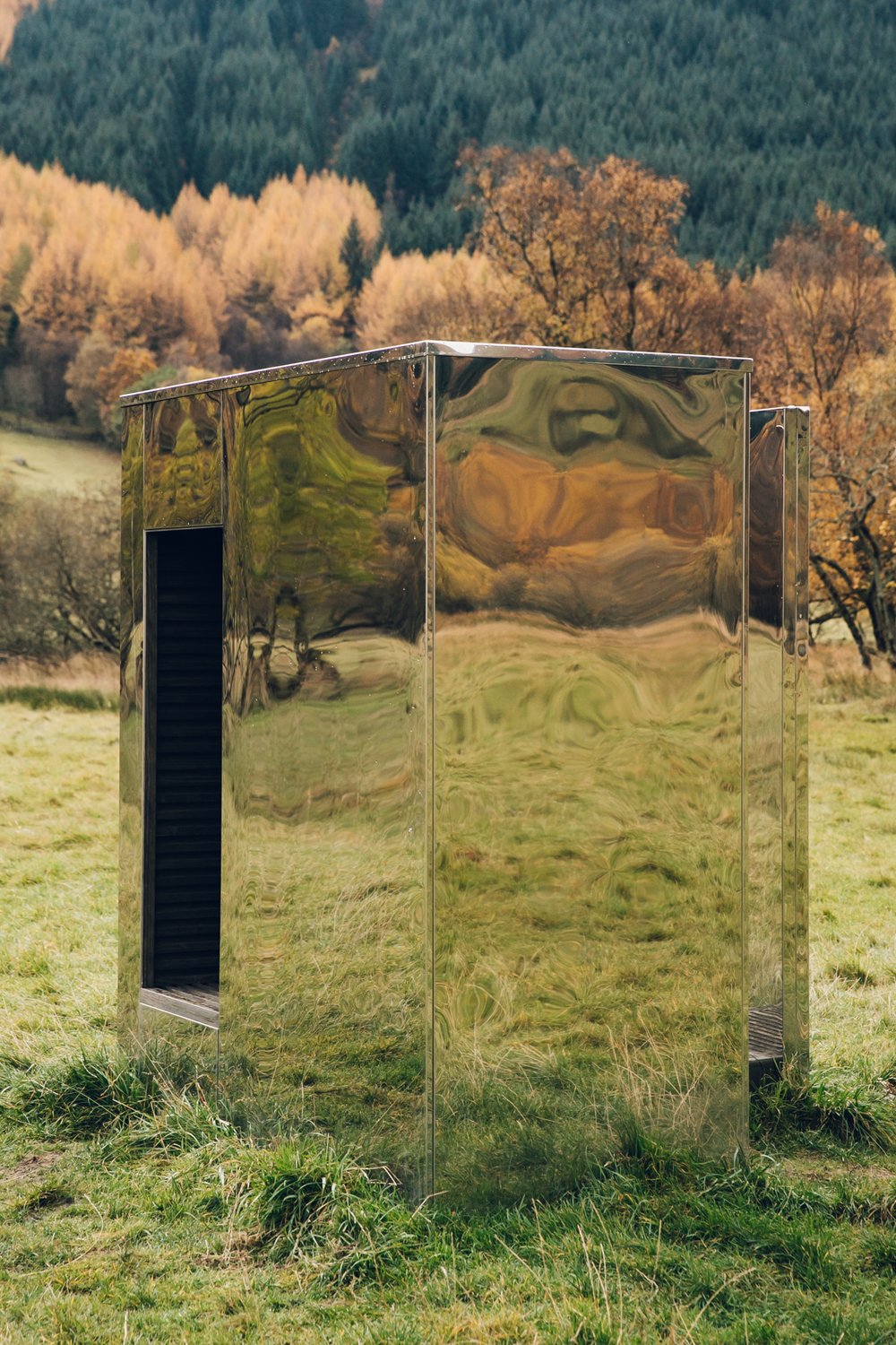 Mirrored Lookout at Loch Voil post thumbnail