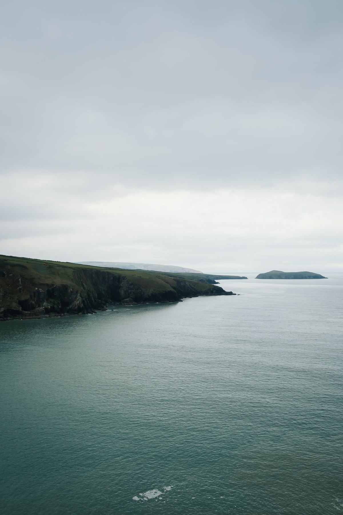 Mwnt Beach in Wales post thumbnail