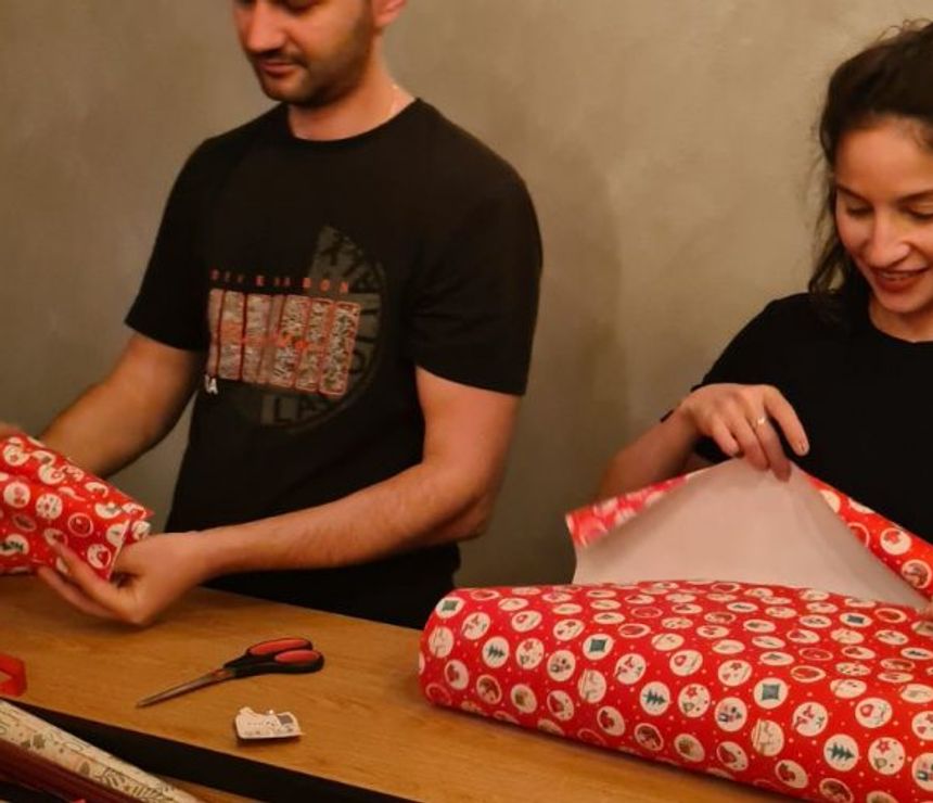 Zori and Kotze wrapping presents