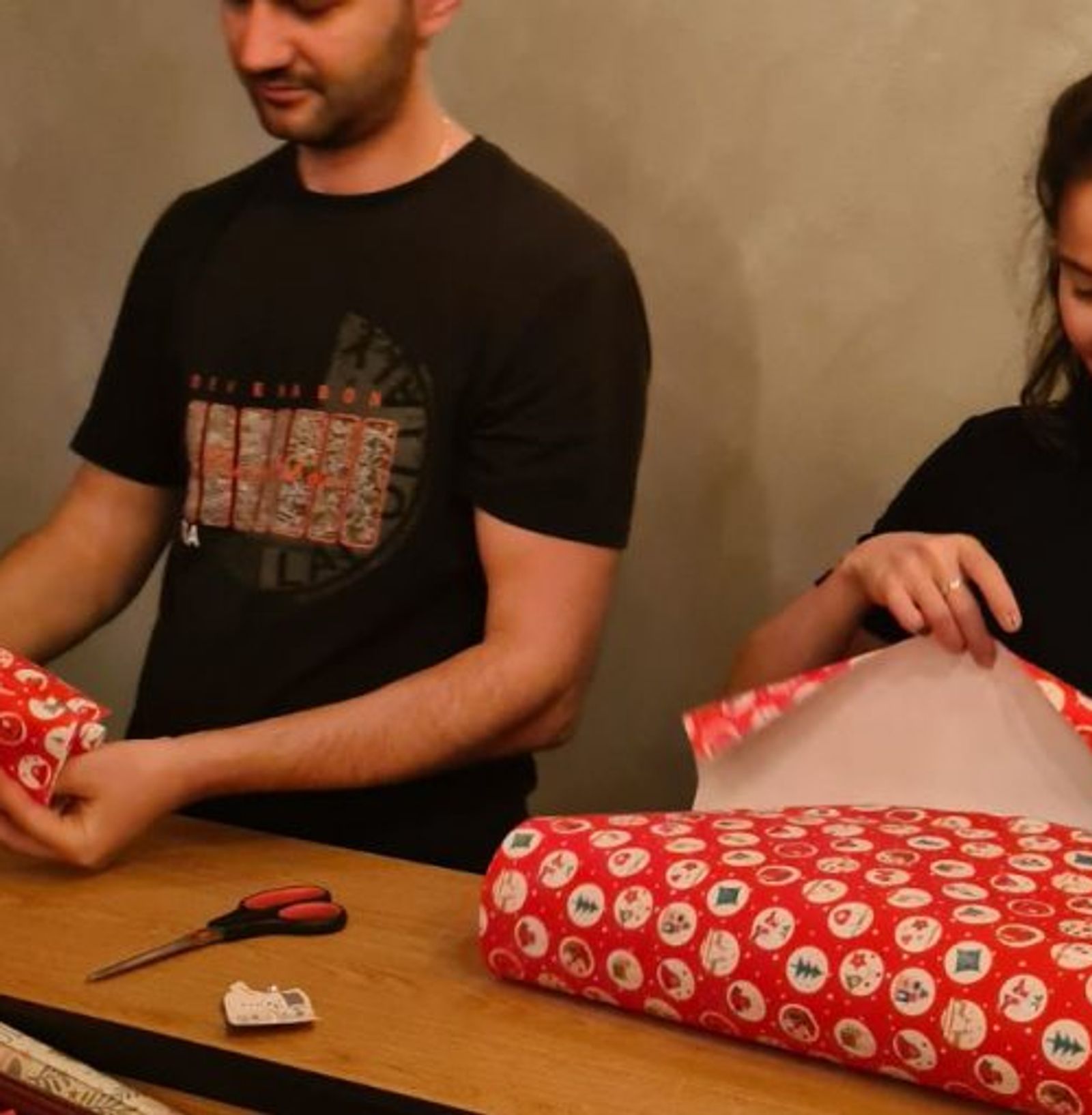 Zori and Kotze wrapping presents