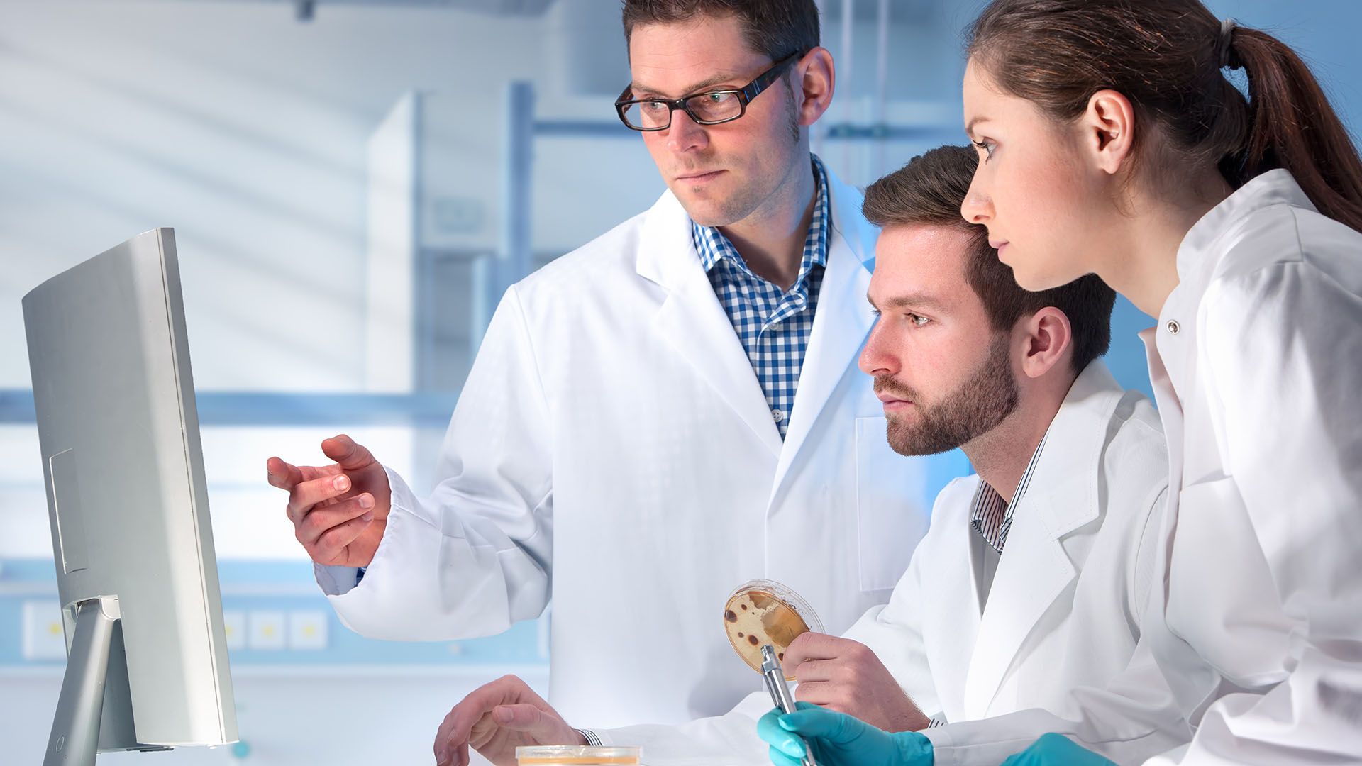 Medizinstudierende im Gespräch