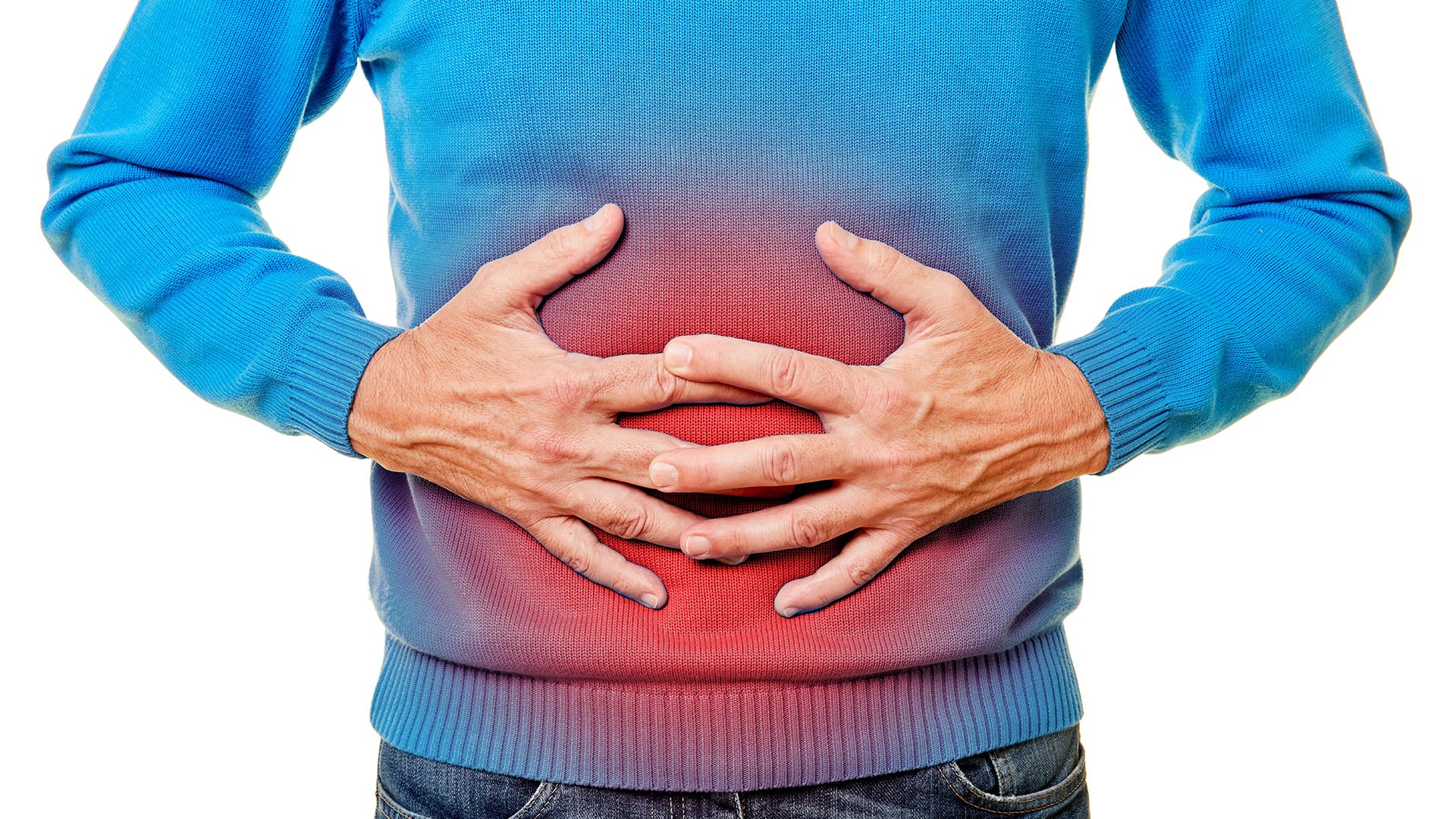 Mann mit Bauchschmerzen hält die Hände auf den Bauch.