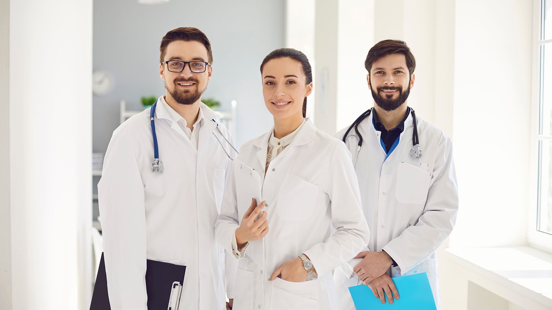Ärztinnen und Ärzte im Krankenhaus