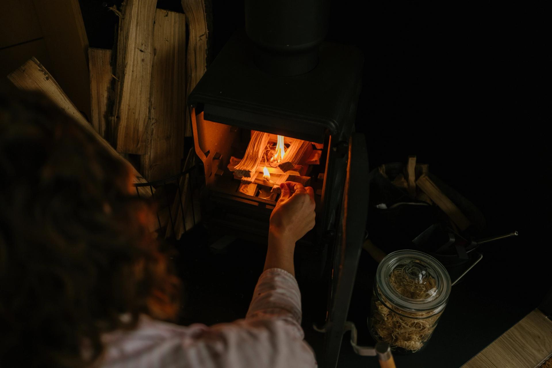 Wie entfacht man das Feuer?