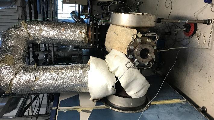 Hot air turbine test rig with parallel diesel combustor