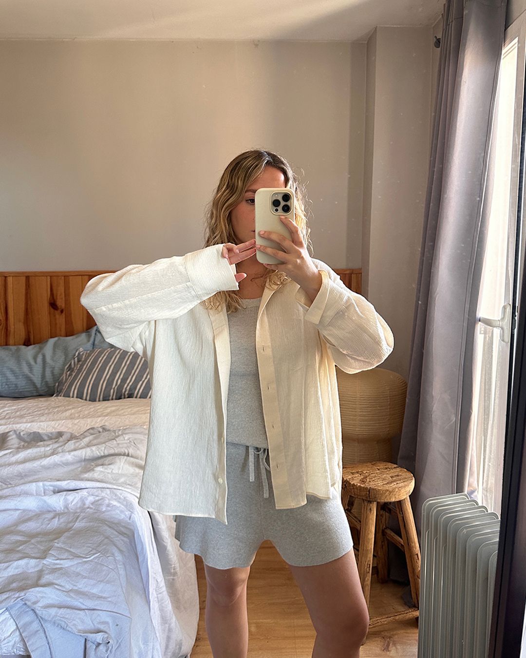 Studio Shirt | Women's Oversized Shirt | Creme Colour | 100