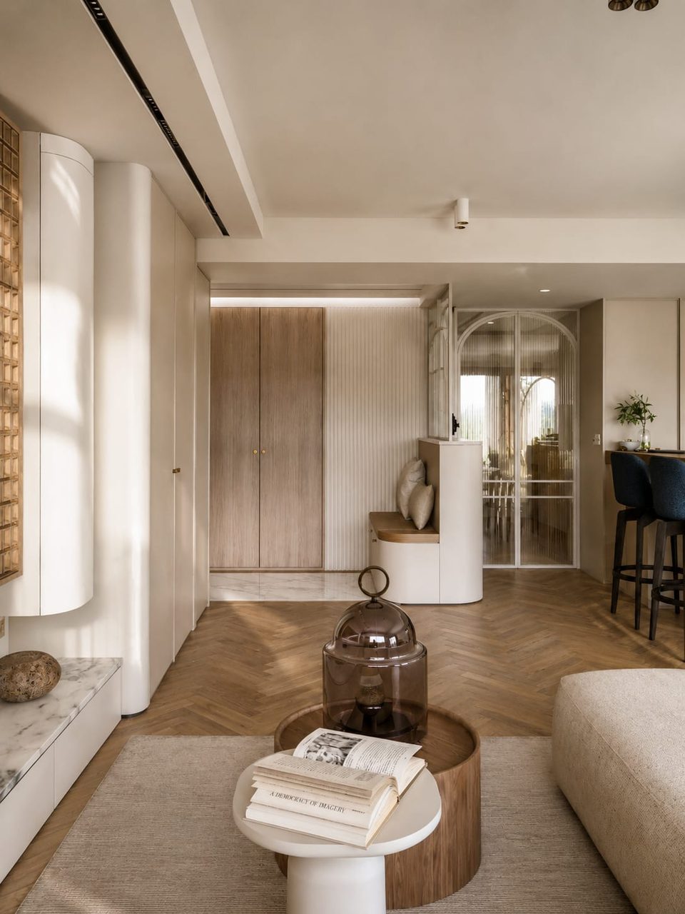 Wagram, Paris — salon, rénovation d'appartement par Créa'Home