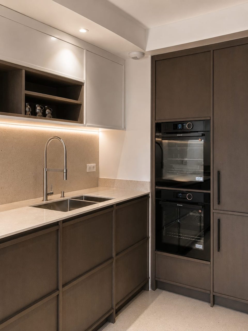 Adolphe Besson — cuisine, rénovation d'appartement par Créa'Home