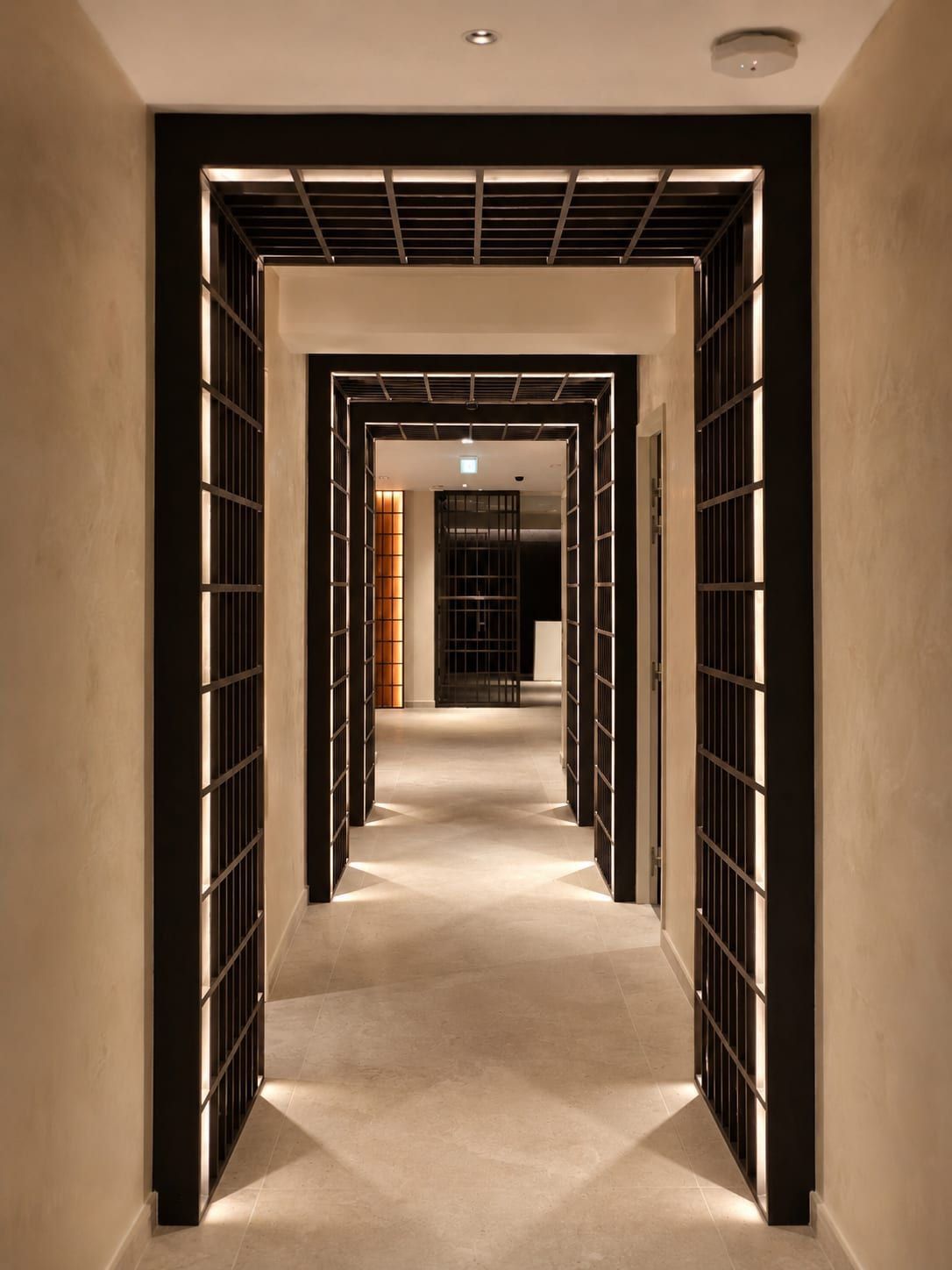NXT LVL Club — couloir, salle de sport par Créa'Home