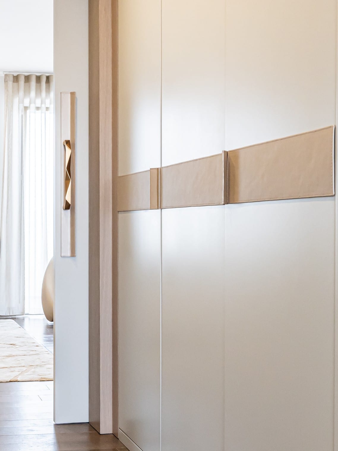 Hergé — dressing, rénovation d'appartement par Créa'Home