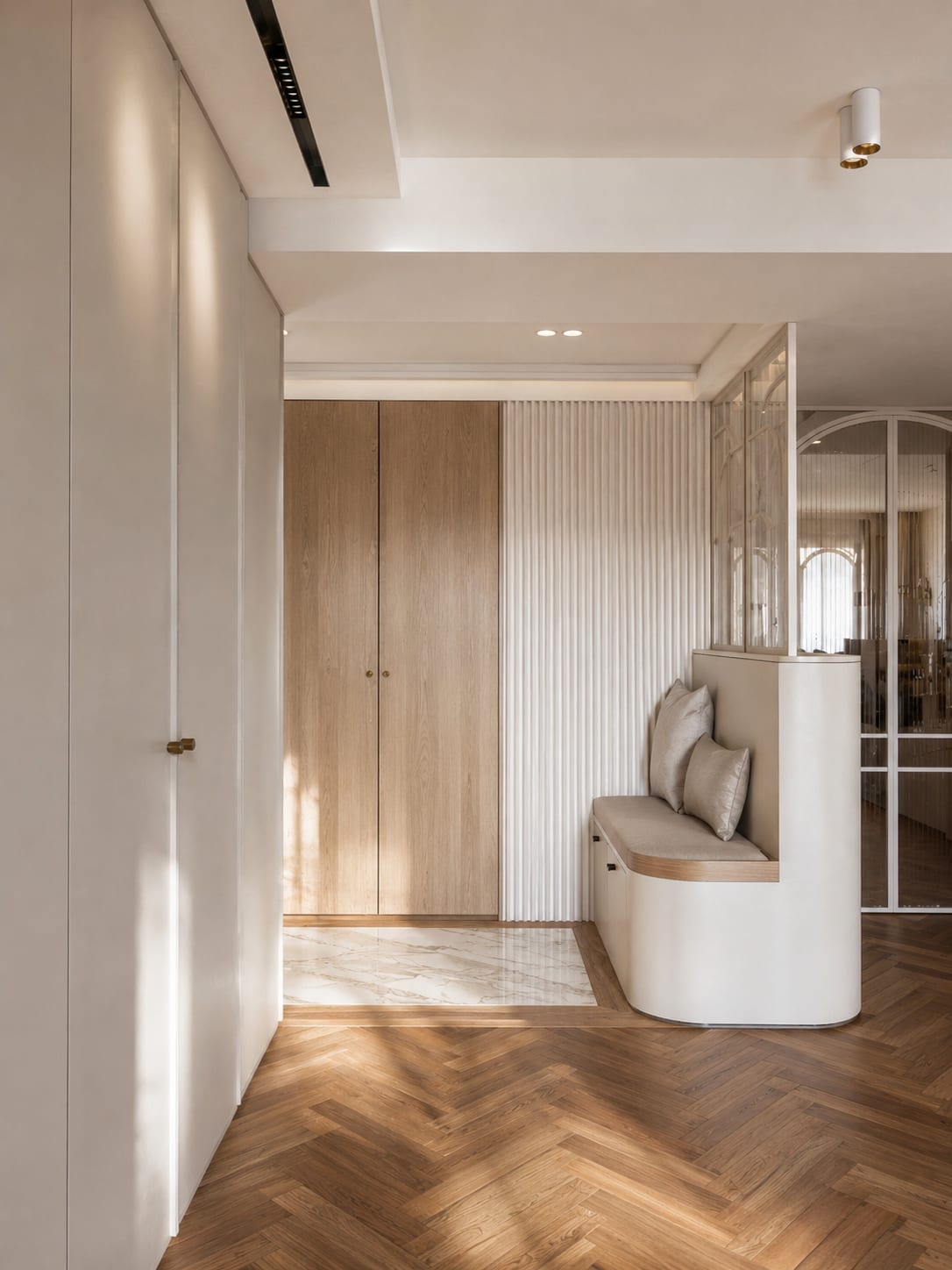 Wagram, Paris — couloir, rénovation d'appartement par Créa'Home