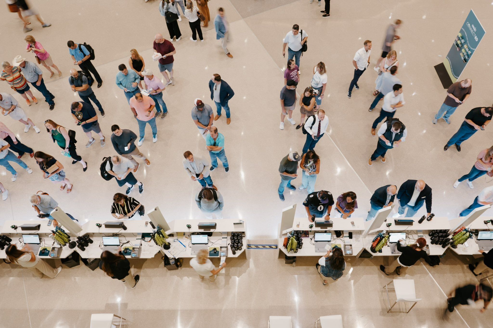 Attendees register at Osaic's ConnectED