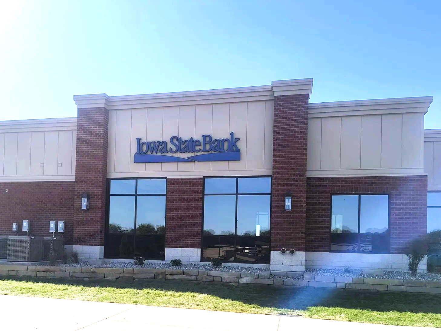 Iowa State Bank Holstein location