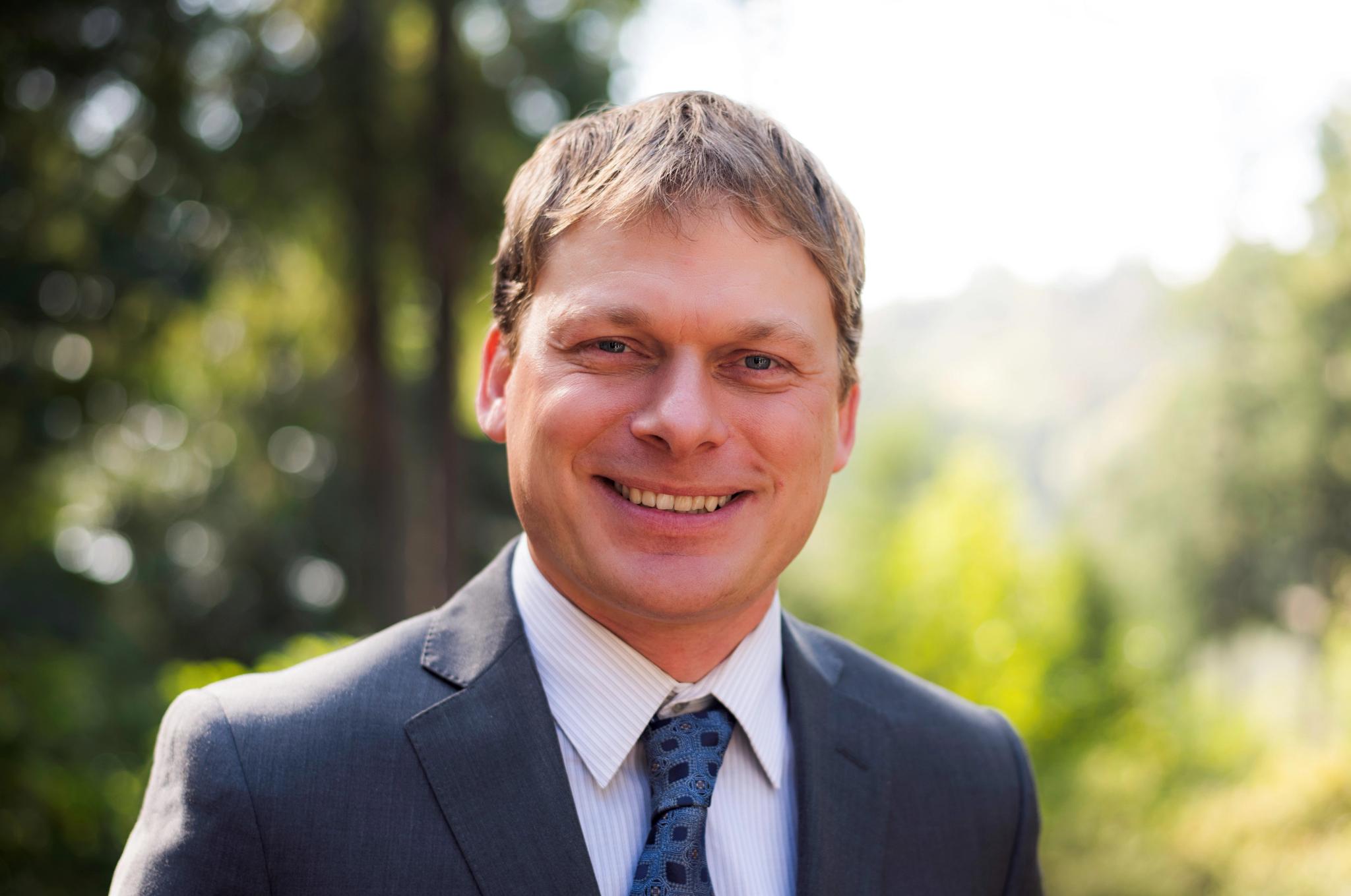 Josh Hummel, Soundview Financial Group