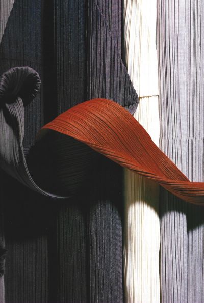 issey-miyake-mark-holborn