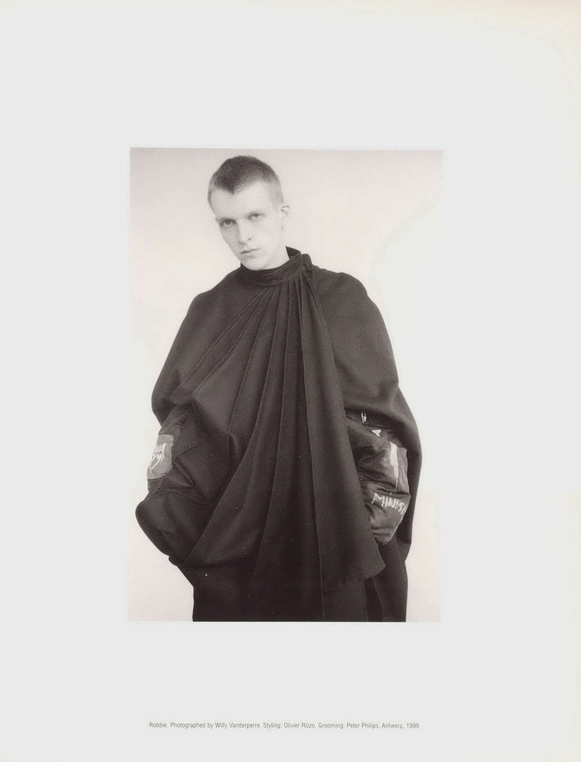 raf simons redux - Image 38