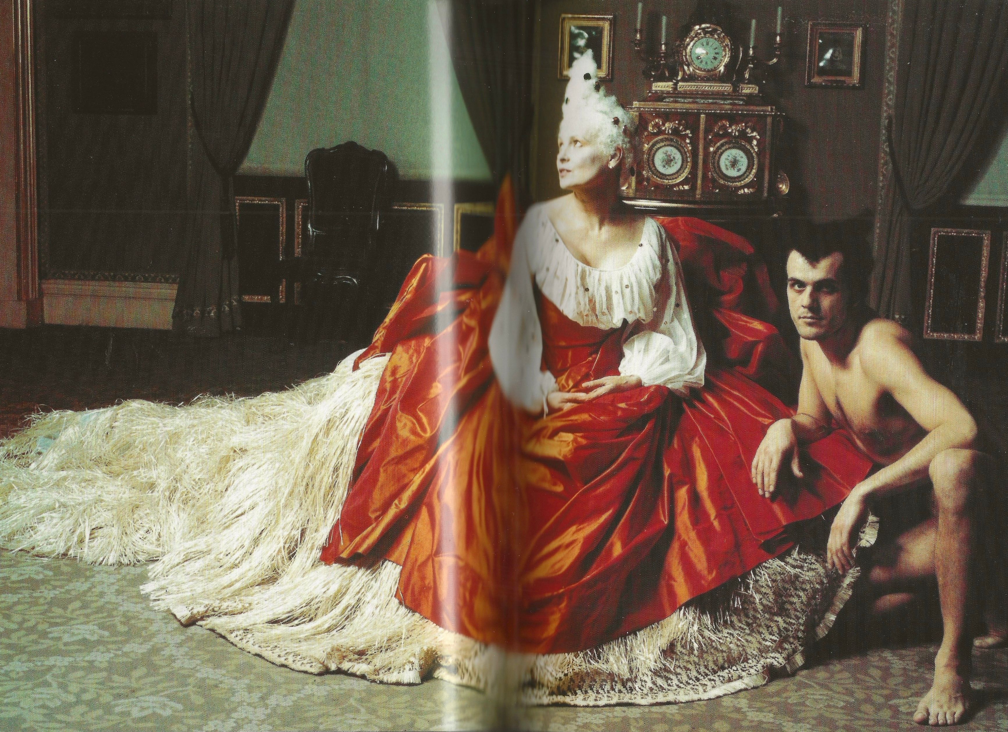 Vivienne Westwood: Fashion Memoir (1997, Gene Krell) - Image 12