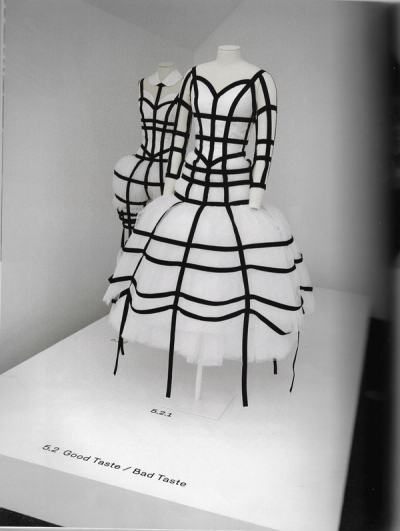 comme-des-garcons-met-exhibition