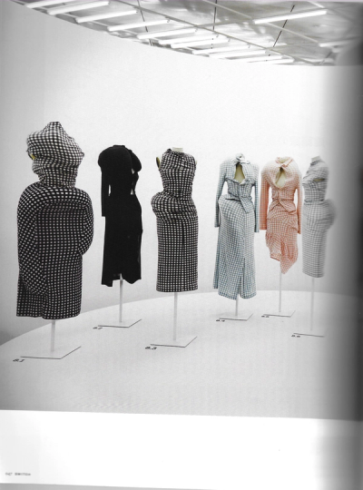 comme-des-garcons-met-exhibition