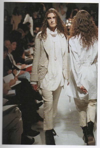 ann-demeulemeester-book