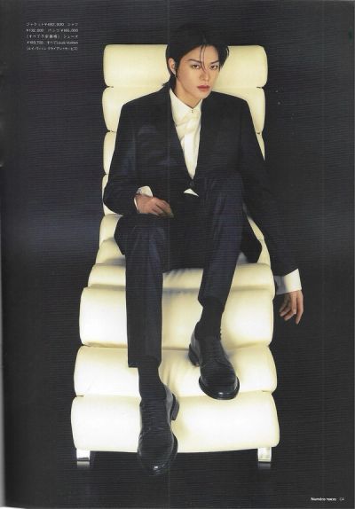 numero-tokyo-homme-yuta-in-balenciaga