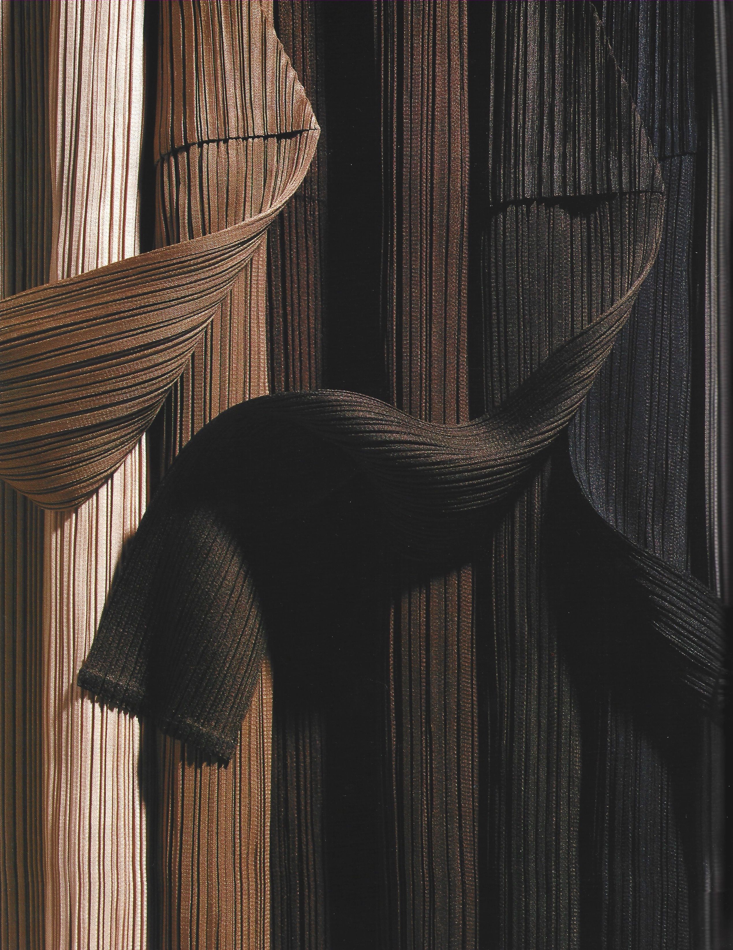 Issey Miyake Mark holborn - Image 3