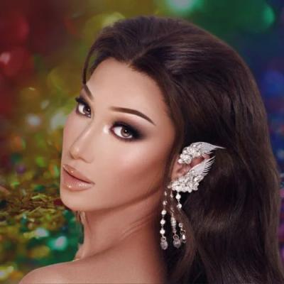 Plastique Tiara