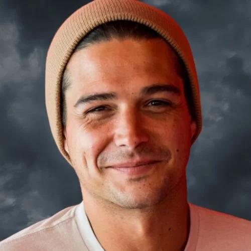 Wells Adams