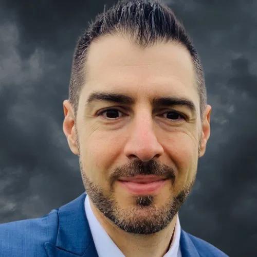 Rob Cesternino