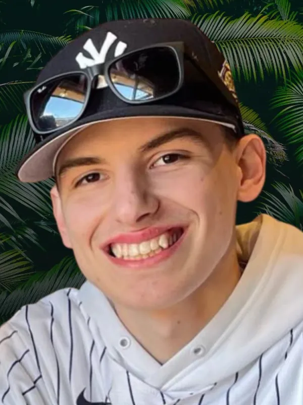 Rizo Velovic | Survivor | Castaway Bio | Bracketology.tv